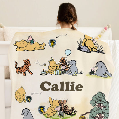Personalized Classic Winnie the Pooh Illustration Soft Throw Blanket with Name Nursery Decor Birthday Baby Shower Gift for Newborns Boys Girls