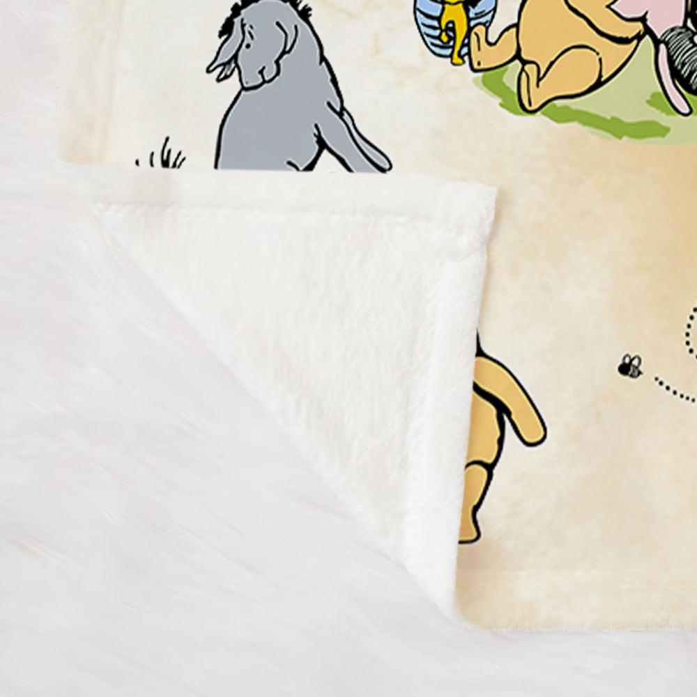 Personalized Classic Winnie the Pooh Illustration Soft Throw Blanket with Name Nursery Decor Birthday Baby Shower Gift for Newborns Boys Girls