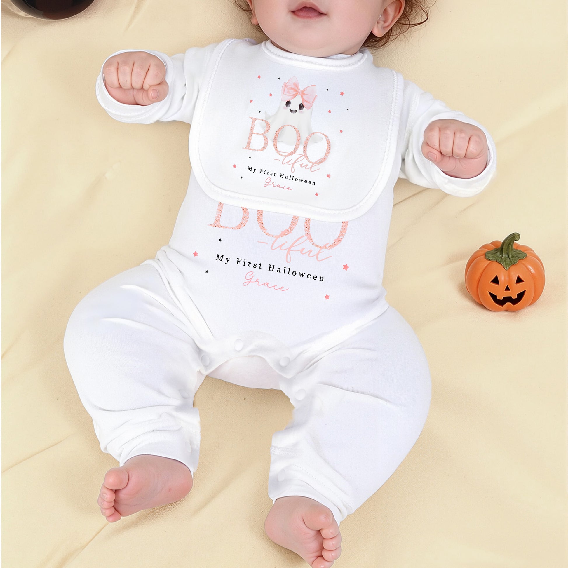 Personalized Cute Ghost Bow Baby Girl Bib Onesie Baby Bodysuit with Name Baby's First Halloween Gift for New Parents