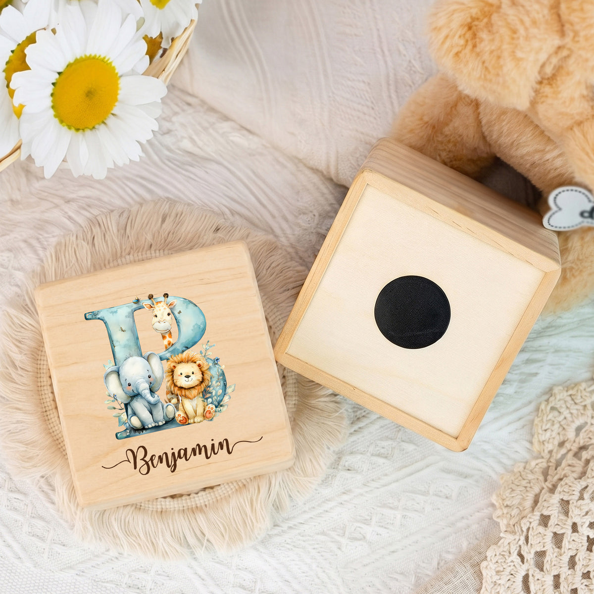 Personalized Initial Cute Animal Pattern Wooden Cube Money Box with Name Kids Room Decor Birthday Children's Day Gift for Boys Girls