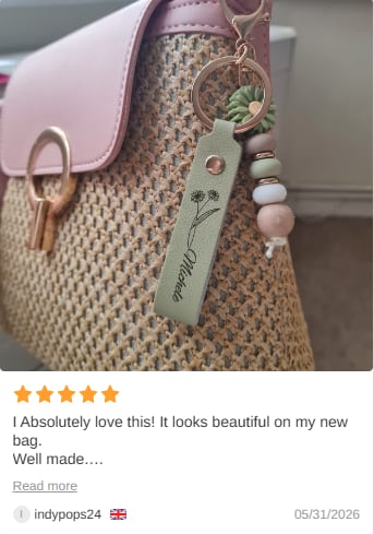 Personalized Birth Flower PU Leather Keychain with Engraved Name and Daisy Bead Pendant Wedding Party Birthday Gift for Bridesmaids Friends - CALLIE
