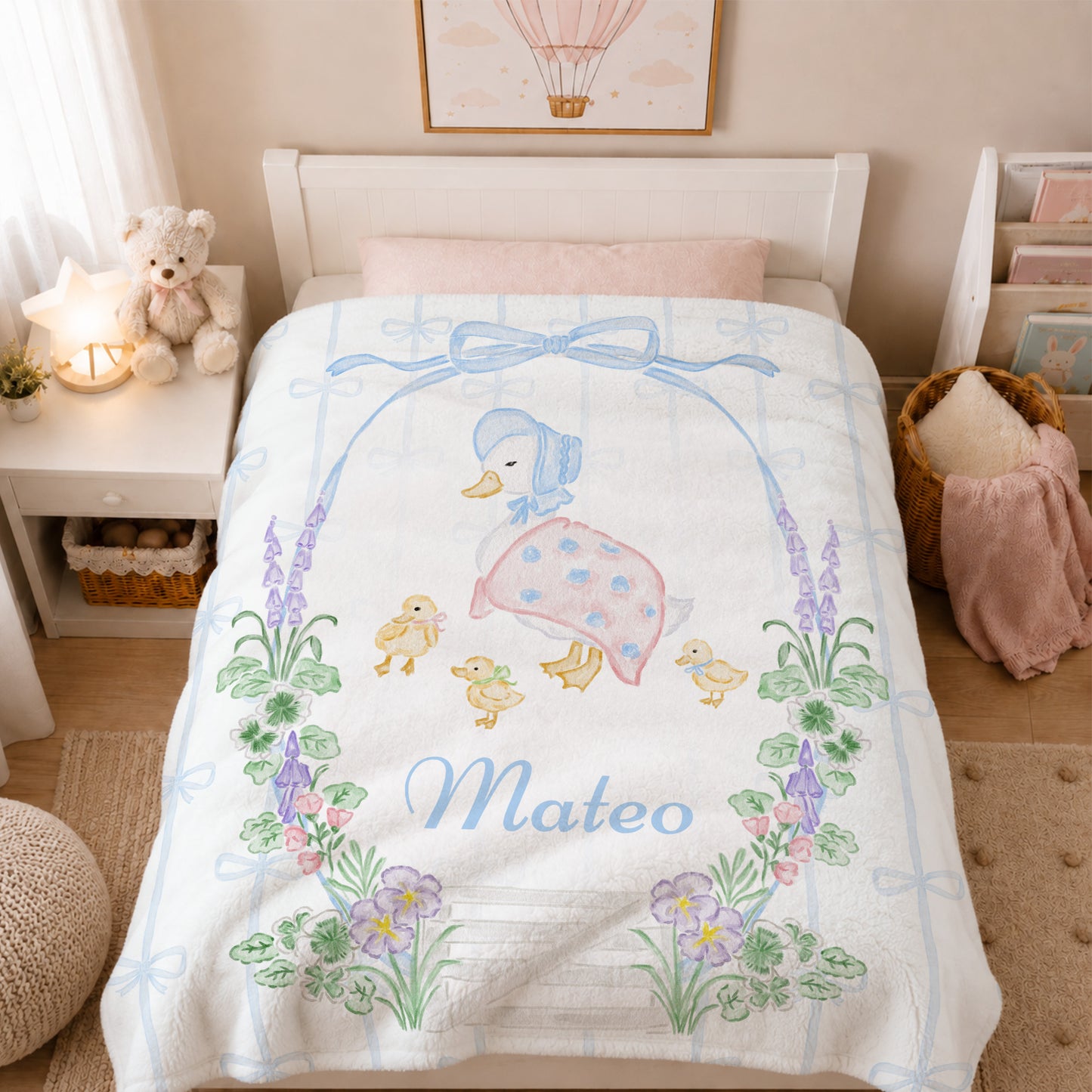 Personalized Cartoon Mother Duck Soft Throw Blanket with Name Nursery Bedding Decor Birthday Anniversary Gift for Newborns Kids