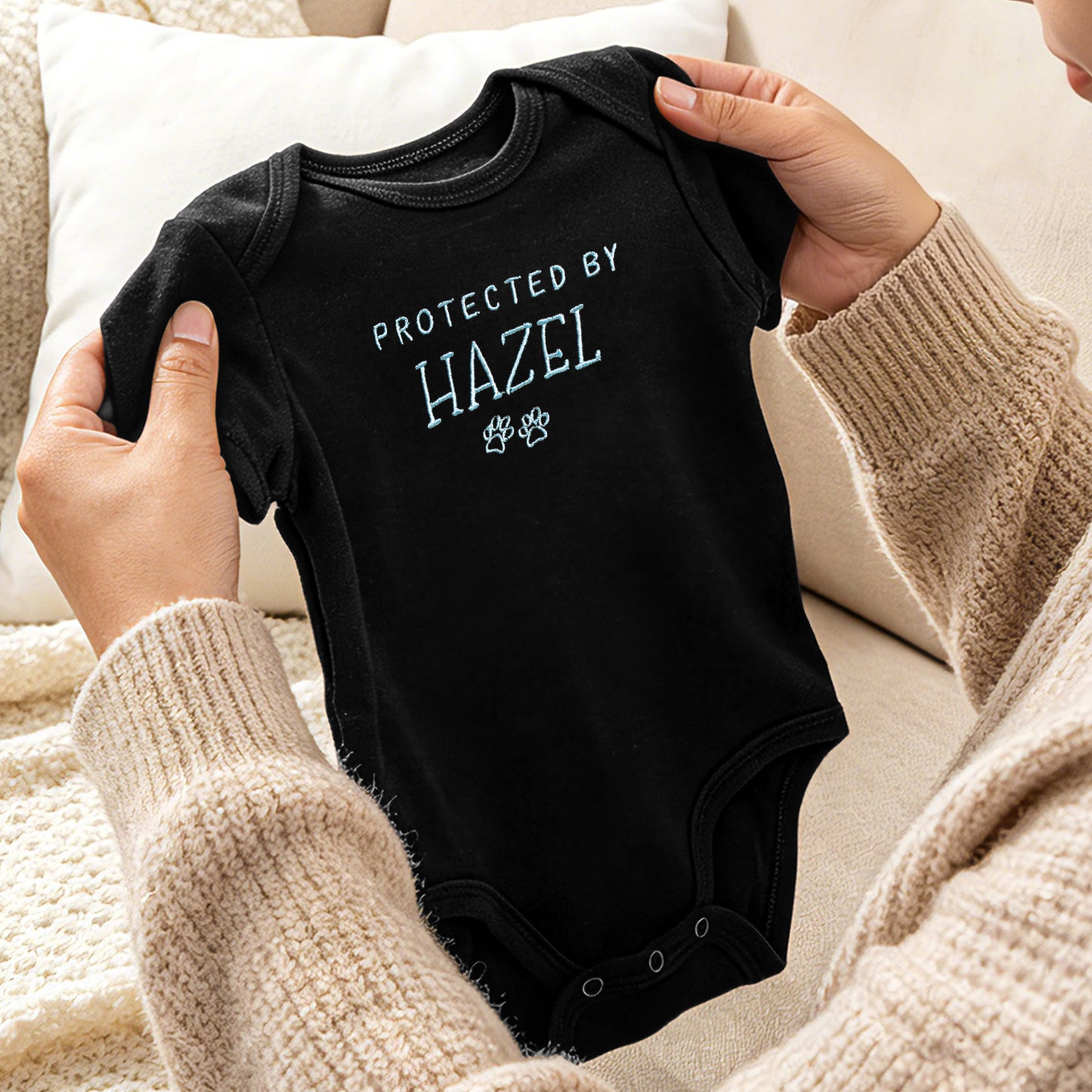 Personalized 100% Cotton Embroidered Protected By Pet Baby Bodysuit with Text and Paw Print Baby Shower Birthday Gift for Newborn Baby